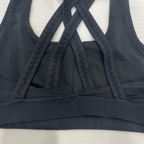Lululemon Energy Sports bra - Picture 3 of 5